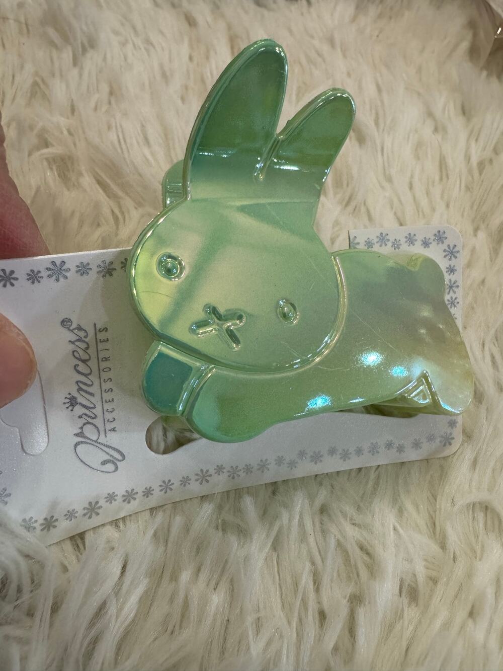 Miffy large iridescent Green bunny hair claw clip gradient effect #kawaii